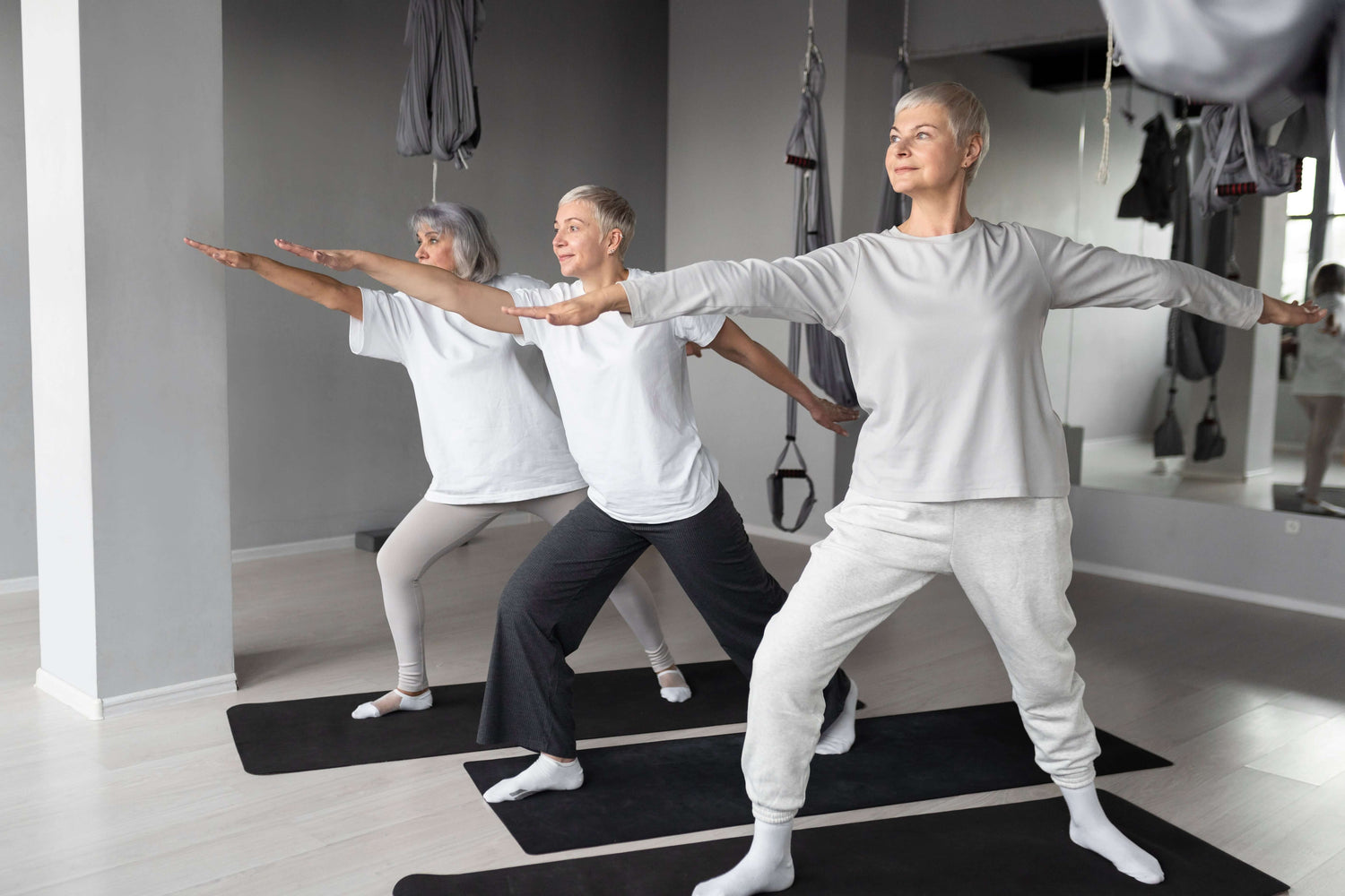 Gymnastique, yoga, pour articulations souples